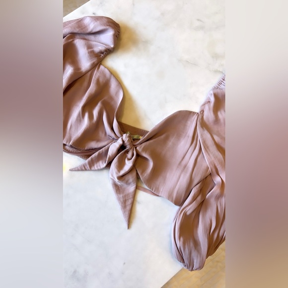 Urban Outfitters Kimchi Blue Pink/Rose Tie Front Silky Top - Picture 5 of 17